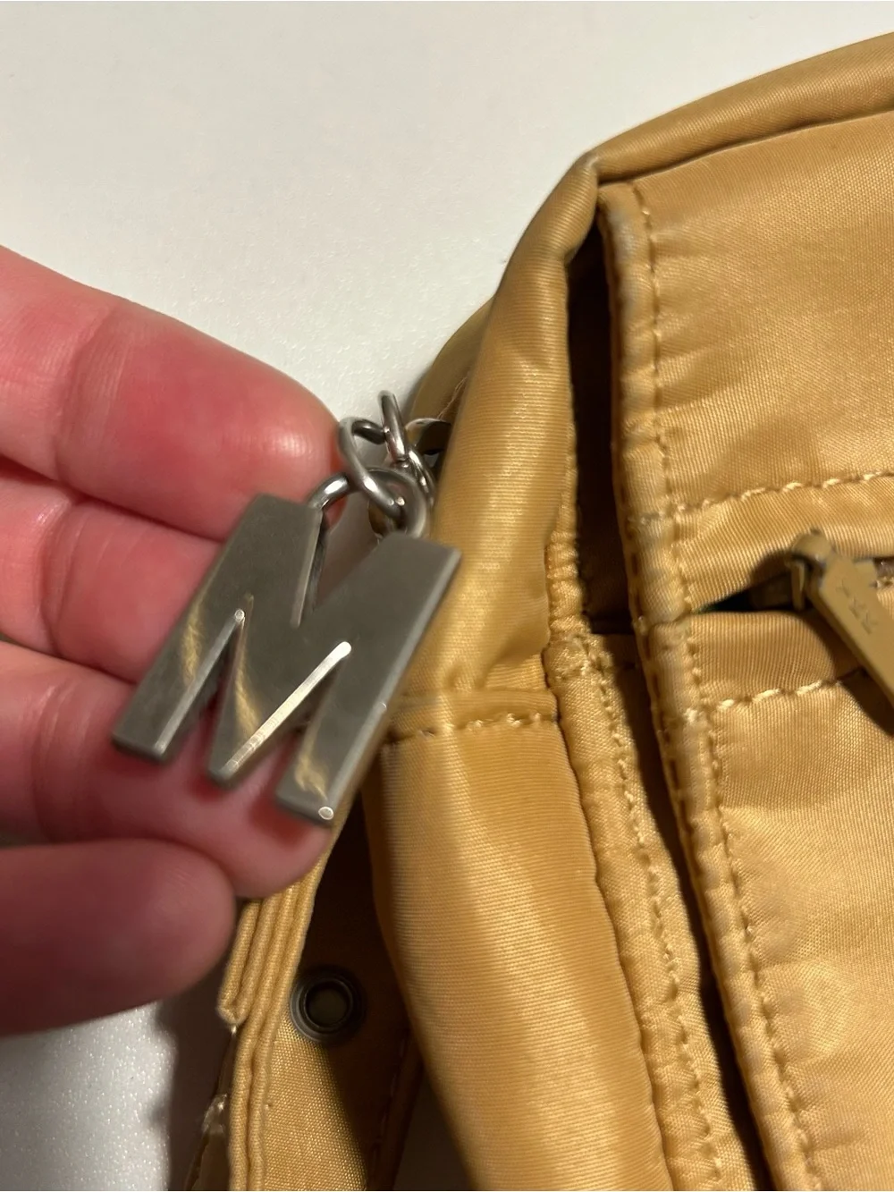 Moschino good preowned
